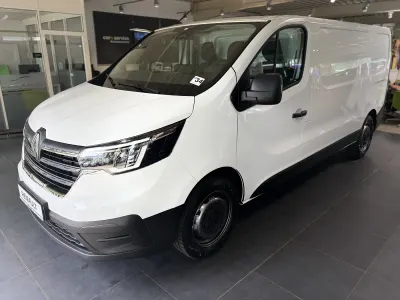 Neu Renault Trafic Komfort 131 PS (96 kW) 2026 Weiß Van / Kleinbus