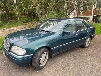 Usata Mercedes C280 Elegance 197 CV (144 kW) 1996 Verde Berlina