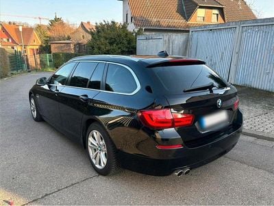Gebraucht BMW 520 184 PS (135 kW) 2012 Schwarz Kombi