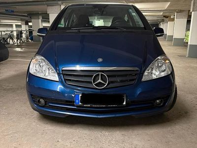 Blau Gebraucht 2009 Mercedes A160 Limousine | 3.400 € (Fairer Preis)