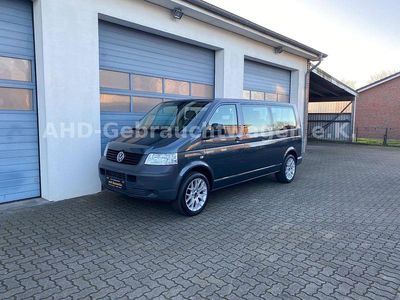 Usata VW Caravelle 102 CV (75 kW) 2008 Grigio Furgone
