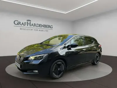 Gebraucht Nissan Leaf 360º 110 kW (150 PS) 2023 Schwarz Kleinwagen