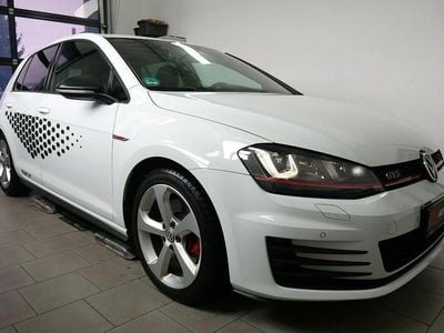 Gebraucht VW Golf VII GTI 220 PS (161 kW) 2015 Weiß Limousine