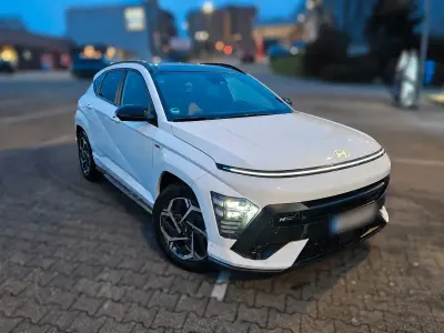 Gebraucht Hyundai Kona N Line 199 PS (146 kW) 2023 Weiß SUV