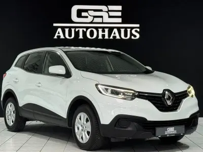 Gebraucht Renault Kadjar Life 131 PS (96 kW) 2016 Weiß SUV