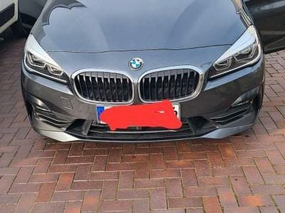 Gebraucht BMW 218 Active Tourer Sport Line 150 PS (110 kW) 2020 Grau Van / Kleinbus