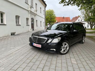 gebraucht Mercedes E350 CDI T AVANTGARDE*Standheizung*AHK*NAVI