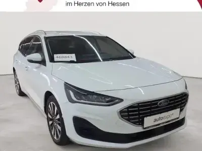 Gebraucht Ford Focus Titanium X 120 PS (88 kW) 2023 Frozen white Kombi
