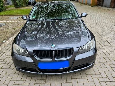 gebraucht BMW 318 i E90 mit Sportfahrwerk 18 Zoll alufelgen neue TÜV 6.2026
