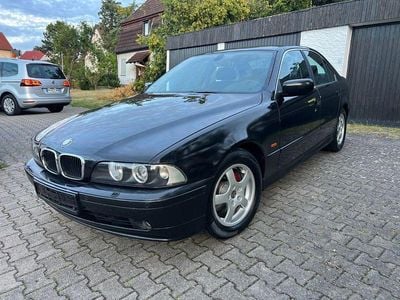 BMW 525