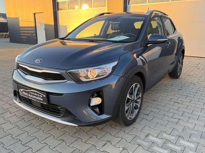 Second-hand Kia Stonic Spirit 110 CP (80 kW) 2018 Albastru SUV