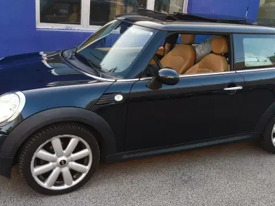 Gebraucht Mini Cooper 120 PS (88 kW) 2007 Schwarz Kleinwagen