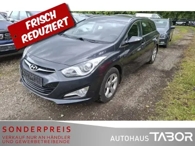 Gebraucht Hyundai i40 Style 116 PS (85 kW) 2012 Stone gray Kombi