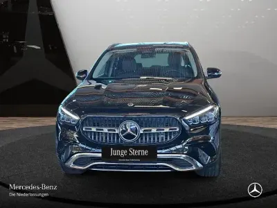 Brugt Mercedes GLA180 Progressive 136 HK (100 kW) 2025 Sort SUV