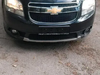 Używany Chevrolet Orlando 120 KM (88 kW) 2012 Czarny Minivan
