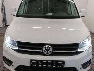 Gebraucht VW Caddy 102 PS (75 kW) 2016 Candyweiss lb9a Van / Kleinbus