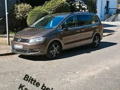 Gebraucht VW Sharan 170 PS (125 kW) 2012 Braun Van / Kleinbus