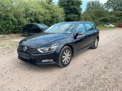 Gebraucht VW Passat Highline 150 PS (110 kW) 2014 Limousine