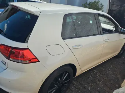 Gebraucht VW Golf VII Cup 125 PS (91 kW) 2015 Weiß Limousine