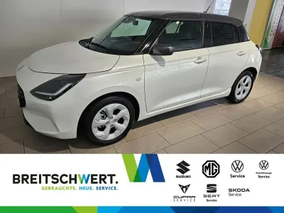 Usata Suzuki Swift Comfort 83 CV (61 kW) 2025 Bianco Utilitaria