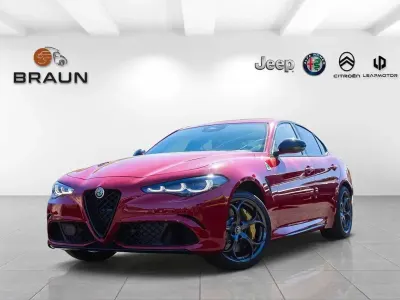 Neu Alfa Romeo Giulia Quadrifoglio 519 PS (381 kW) 2026 Rosso alfa Limousine