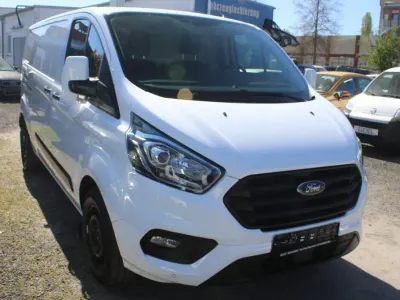 Usata Ford Transit Custom Trend 131 CV (96 kW) 2019 Bianco Station wagon