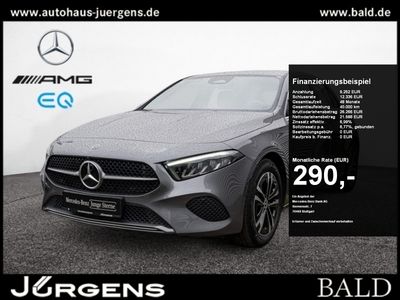 Gebraucht Mercedes A200 Progressive 163 PS (119 kW) 2024 Grau metalliclack mountaingrau Limousine