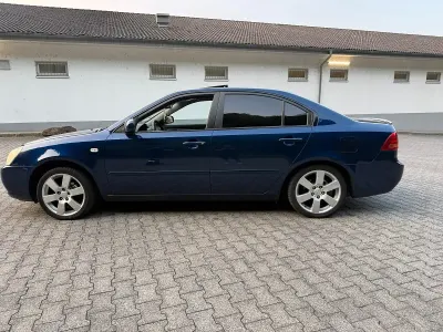 Gebraucht Kia Magentis 190 PS (139 kW) 2006 Blau Limousine
