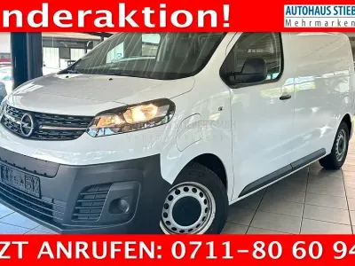 Gebraucht Opel Vivaro 136 PS (100 kW) 2022 Weiß Van / Kleinbus