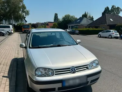 Gebraucht VW Golf III 105 PS (77 kW) 1999 Silber Limousine