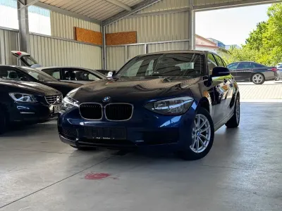 Gebraucht BMW 114 Urban Line 102 PS (75 kW) 2014 Blau Kleinwagen