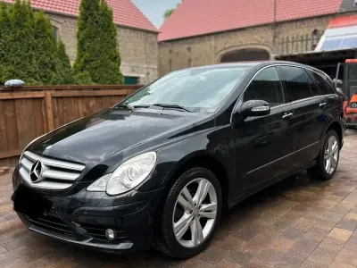 Käytetty Mercedes R320 224 HP (164 kW) 2008 Musta Tila-auto