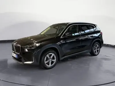 Gebraucht BMW X1 Sport Line 150 PS (110 kW) 2022 Schwarz SUV