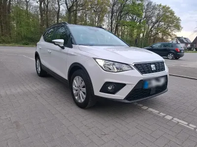 Używany Seat Arona Style 95 KM (69 kW) 2021 Biały SUV