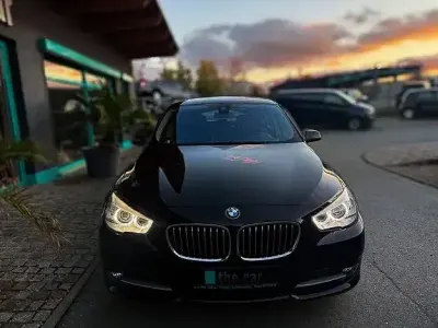 Gebraucht BMW 530 Gran Turismo Basis 258 PS (189 kW) 2012 Andere Limousine