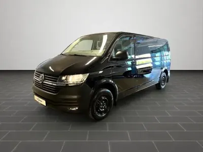 Gebraucht VW T6.1 150 PS (110 kW) 2020 Deep black perleffekt (metallic) Van