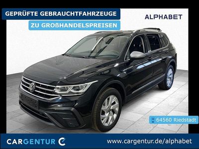 Gebraucht VW Tiguan Allspace Life 150 PS (110 kW) 2022 Deep black perleffekt SUV