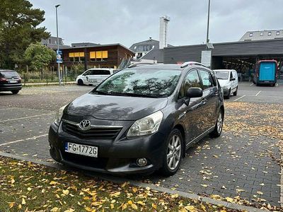 Gebraucht Toyota Verso Life 150 PS (110 kW) 2011 Grau Van / Kleinbus