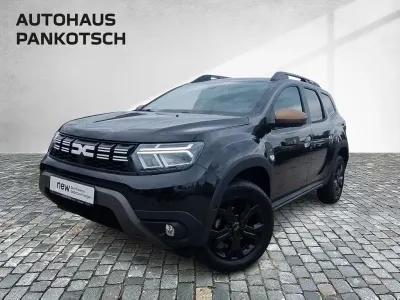 Gebraucht Dacia Duster Extreme 131 PS (96 kW) 2023 Perlmuttschwarz met SUV