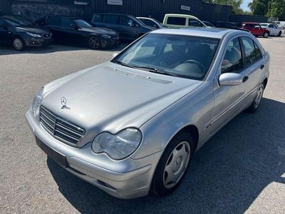 Mercedes C240