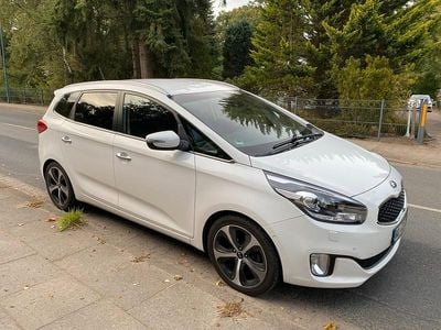 Gebraucht Kia Carens 136 PS (100 kW) 2015 Weiß Van / Kleinbus