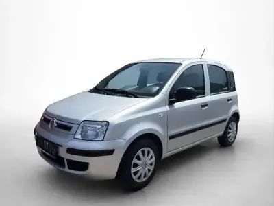 Gebraucht Fiat Panda Dynamic 60 PS (44 kW) 2010 Grau Kleinwagen