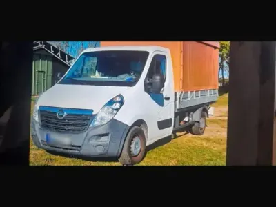 Gebraucht Opel Movano 131 PS (96 kW) 2011 Weiß Van / Kleinbus