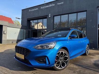 Second-hand Ford Focus ST-Line 182 CP (133 kW) 2020 Albastru Berlinǎ