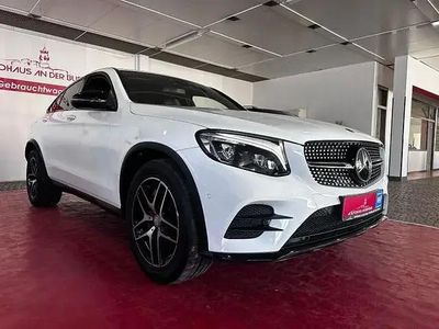 Usata Mercedes GLC300 AMG line 245 CV (180 kW) 2019 Bianco Coupé