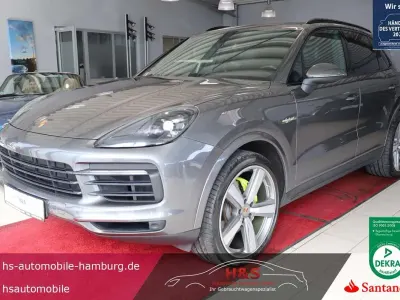 Gebraucht Porsche Cayenne E-Hybrid 462 PS (339 kW) 2020 Grau SUV