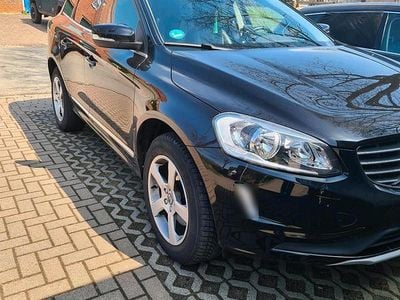 Gebraucht Volvo XC60 156 PS (114 kW) 2017 Schwarz SUV