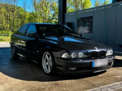 Second-hand BMW 520 150 CP (110 kW) 1999 Negru Berlinǎ
