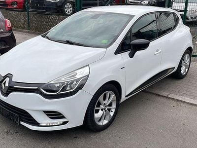 Gebraucht Renault Clio IV LIMITED 118 PS (86 kW) 2017 Weiß Kleinwagen
