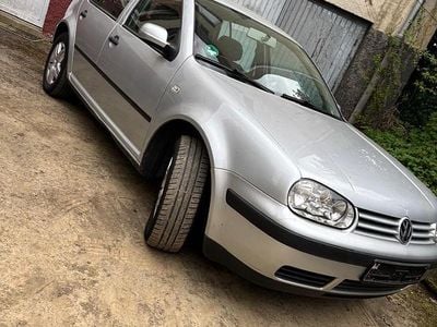 Occasion VW Golf IV 105 PK (77 kW) 2002 Zilver Sedan